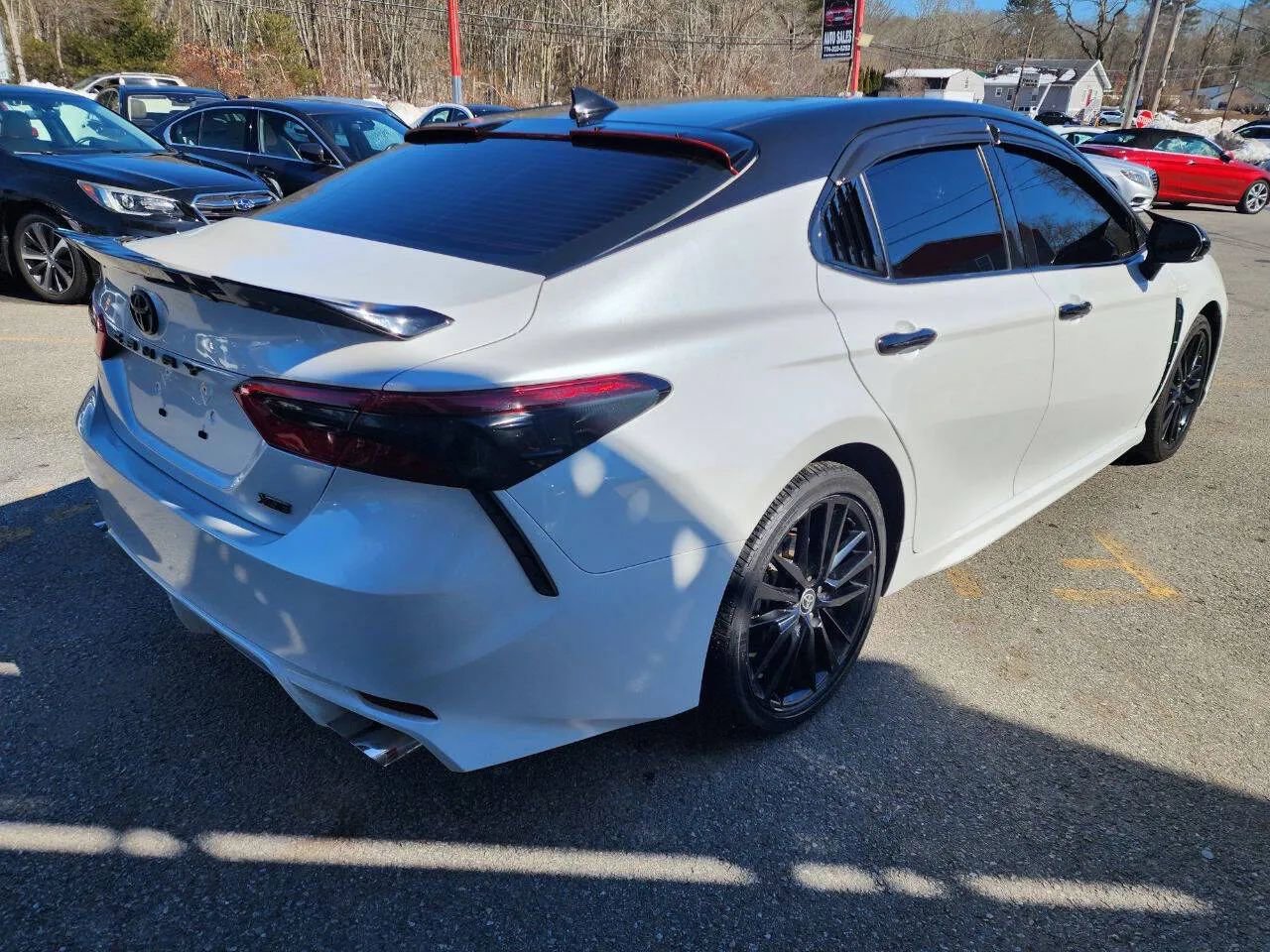 Used 2023 Toyota Camry XSE image 5
