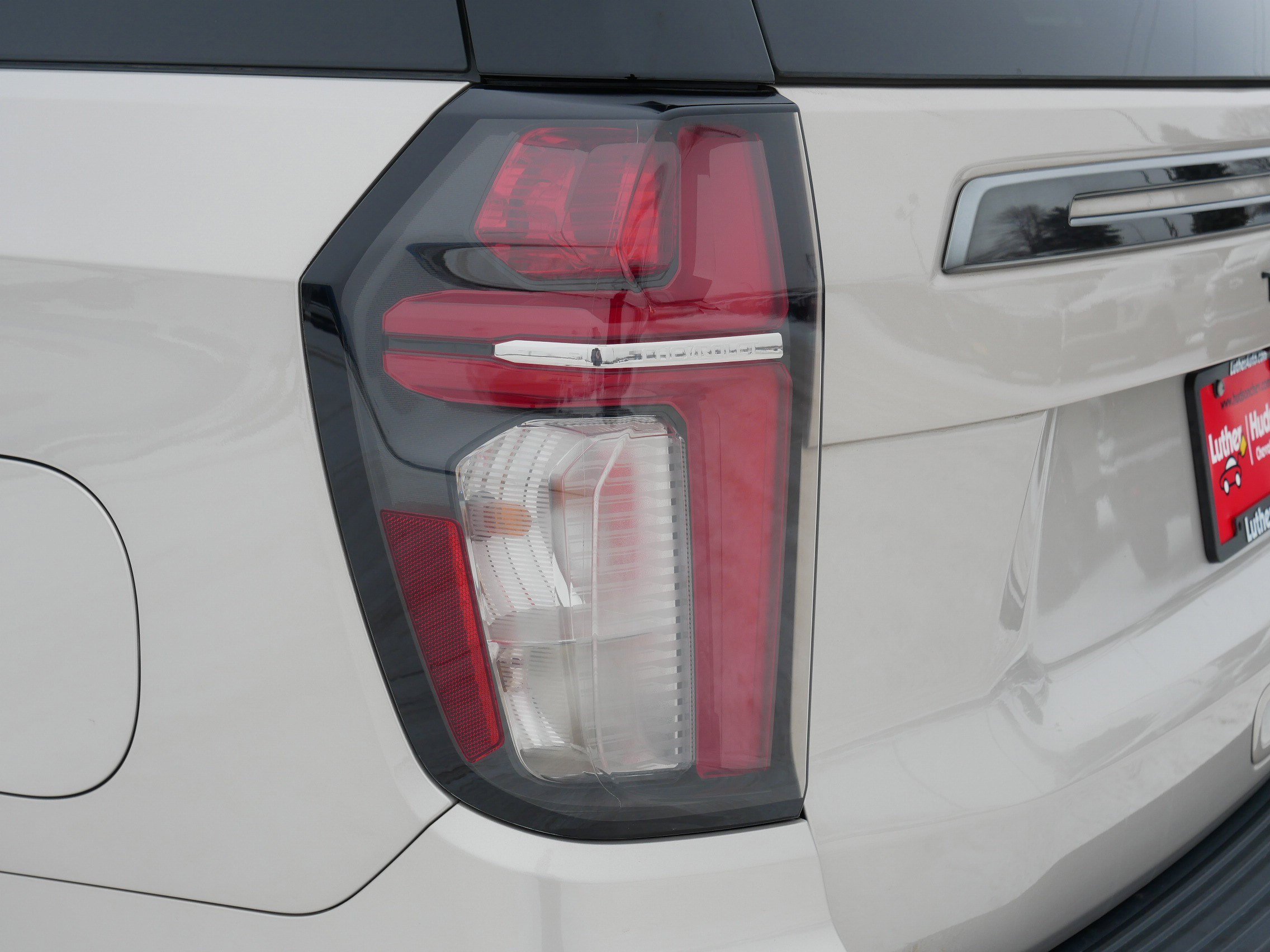 Used 2021 Chevrolet Tahoe Z71 w/ Z71 Signature Package image 18