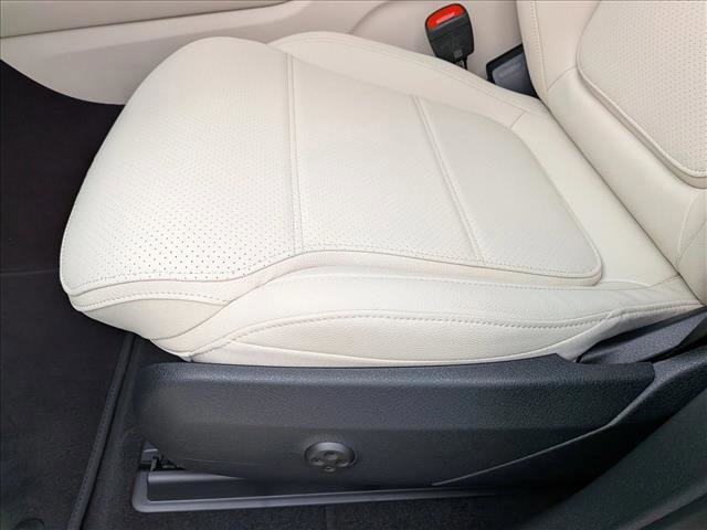 New 2026 Mercedes-Benz GLC 300 image 4