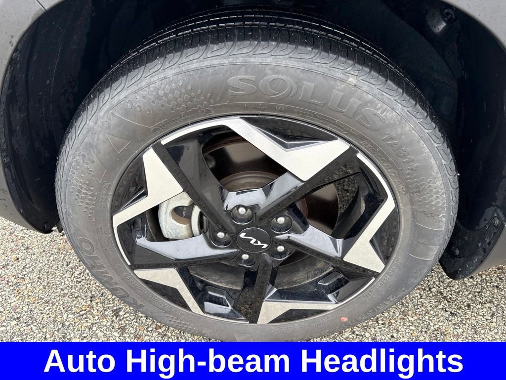 Used 2024 Kia Seltos EX AWD/4WD image 13