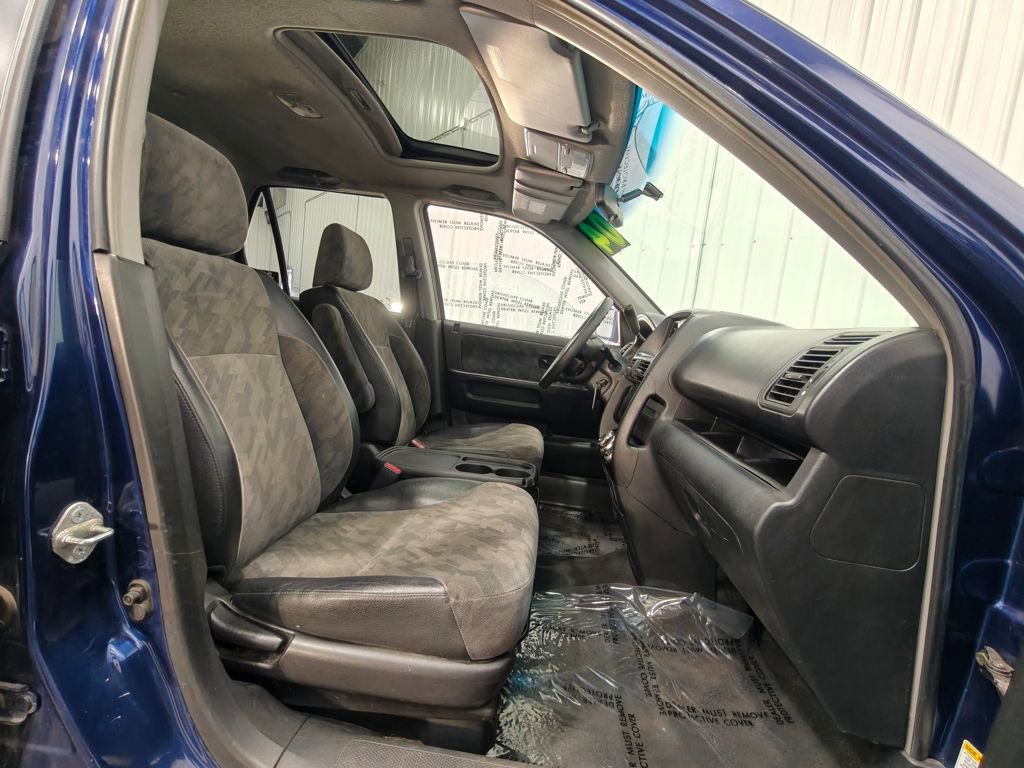 Used 2004 Honda CR-V EX image 18