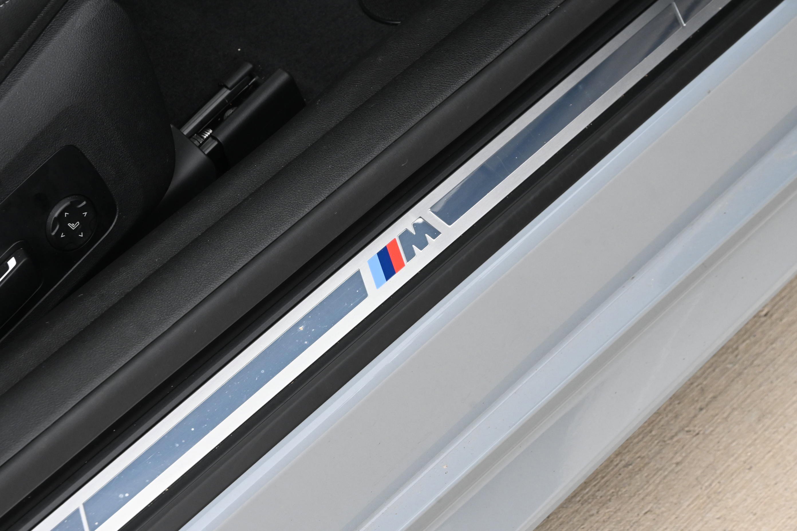 Certified 2025 BMW M440i Convertible image 38