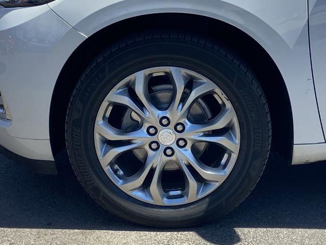 Used 2020 Buick Enclave Avenir w/ Avenir Technology Package AWD/4WD image 30