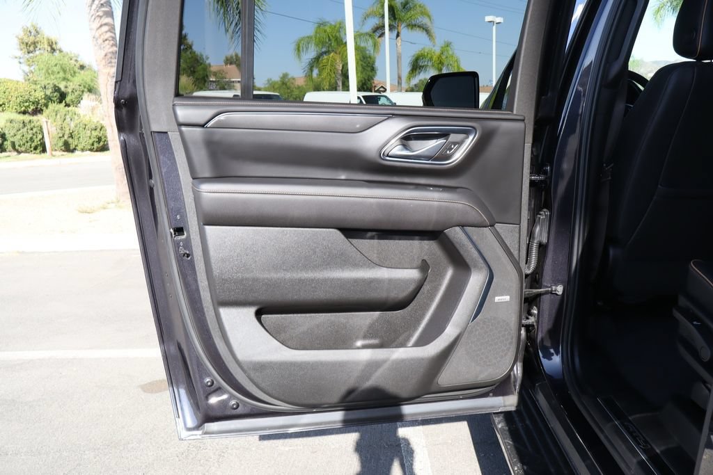 Used 2023 GMC Yukon XL AT4 w/ Max Trailering Package AWD/4WD image 33