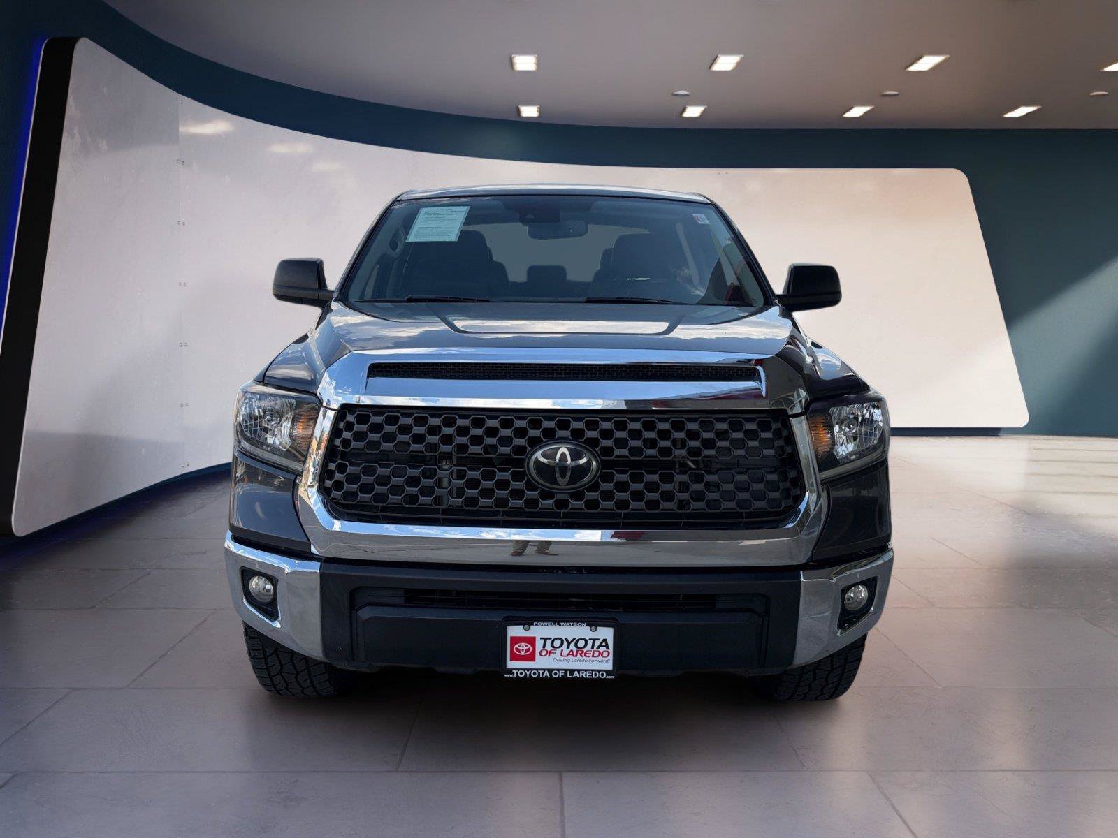 Used 2020 Toyota Tundra SR5 w/ SR5 Leather Package RWD image 8