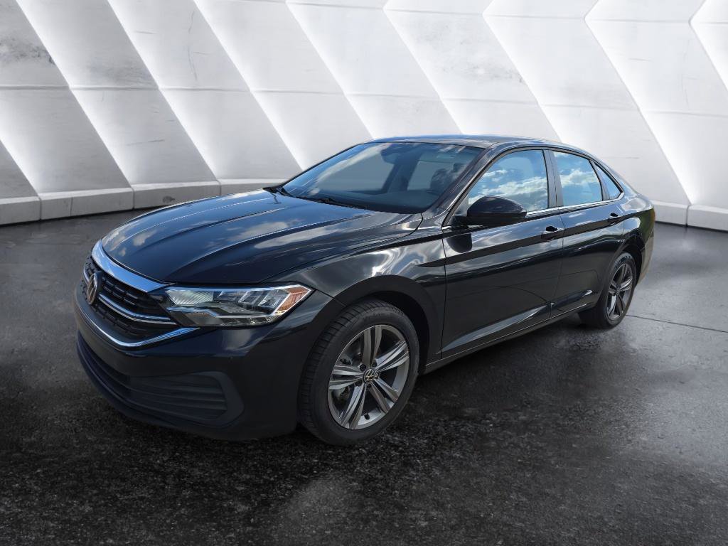 Used 2023 Volkswagen Jetta SE w/ Panoramic Sunroof Package image 1