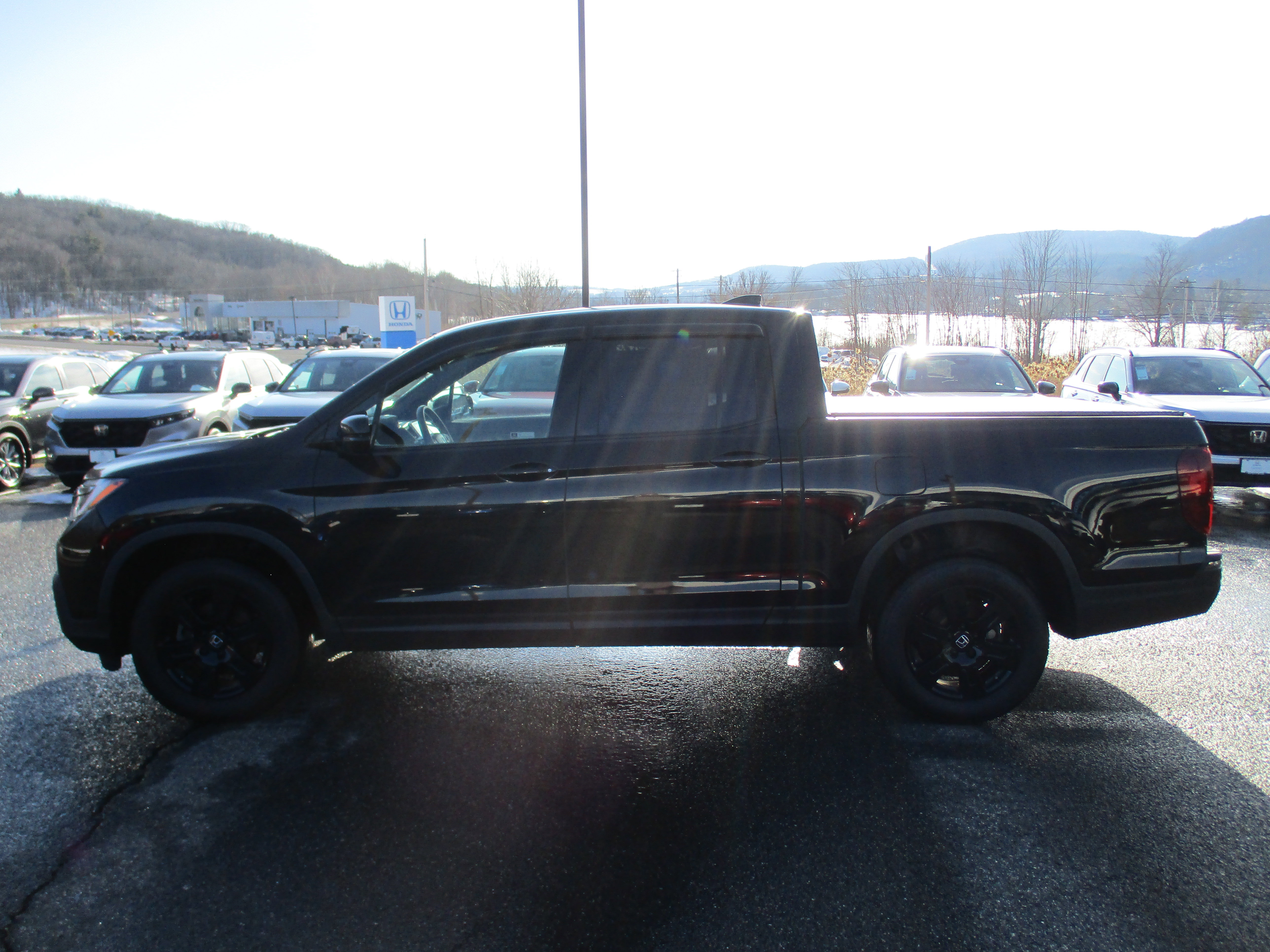 Certified 2020 Honda Ridgeline Black Edition image 8