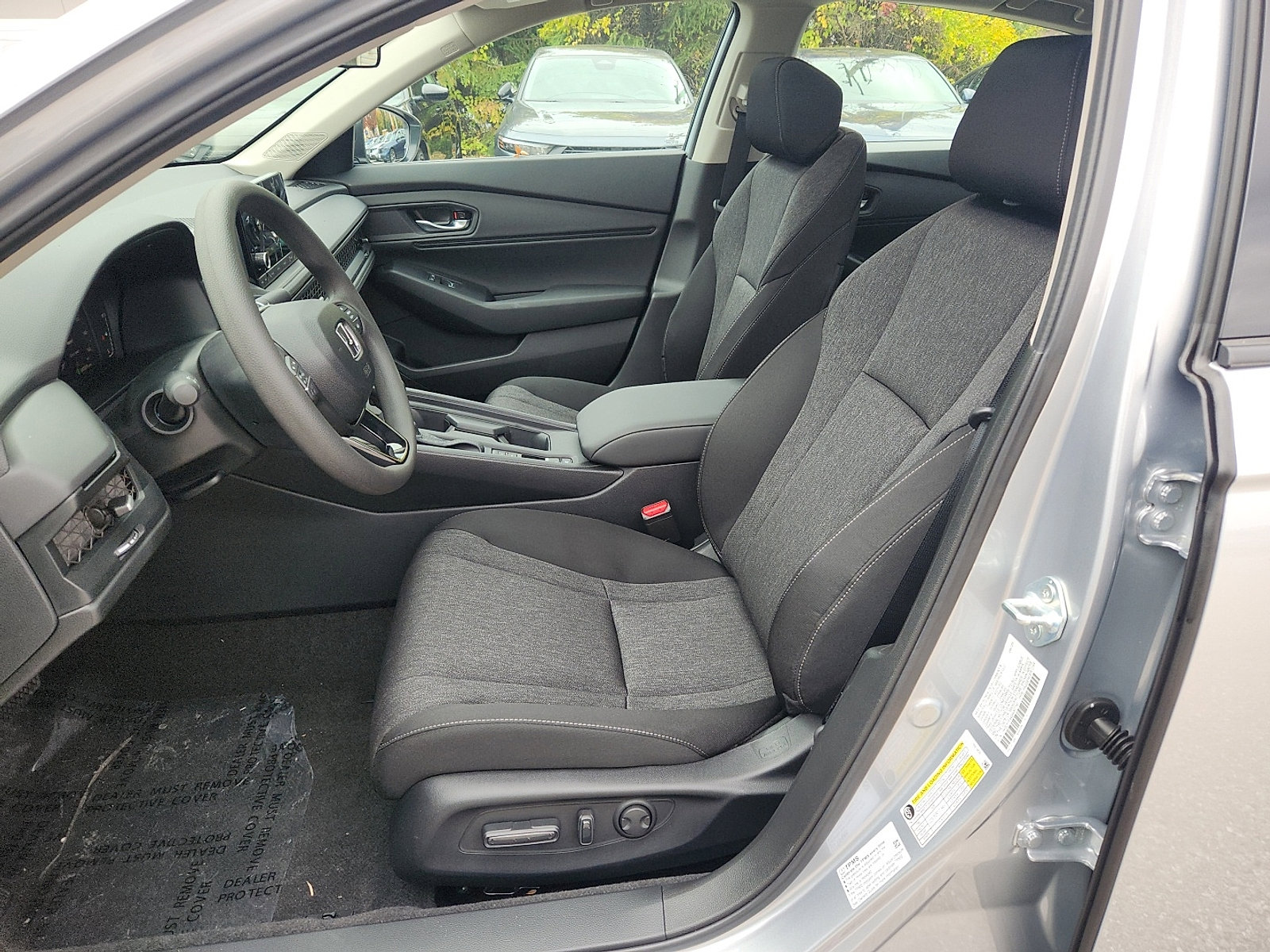 New 2025 Honda Accord SE image 9