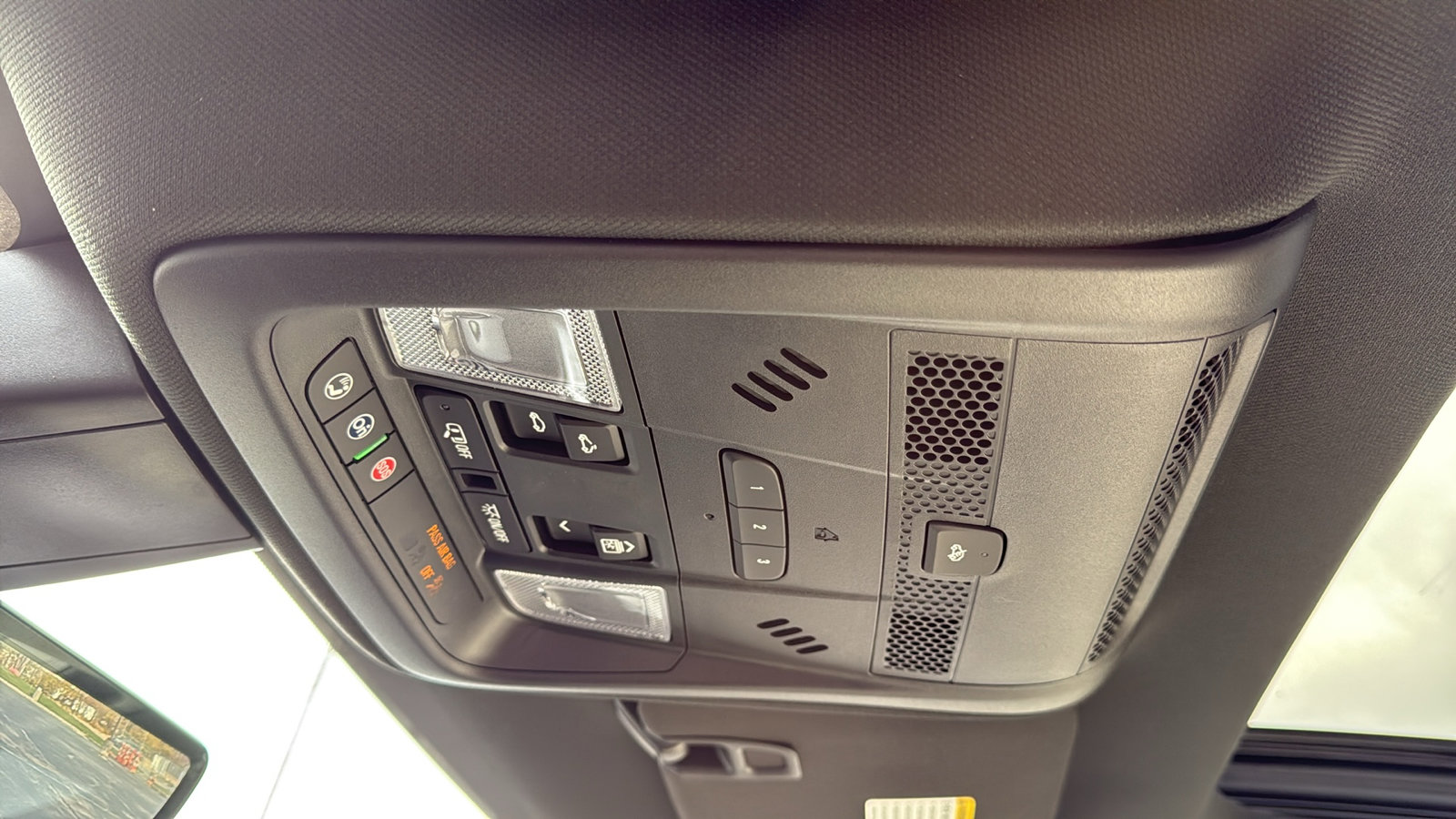 New 2025 Cadillac XT5 Sportv w/ Technology Package image 27