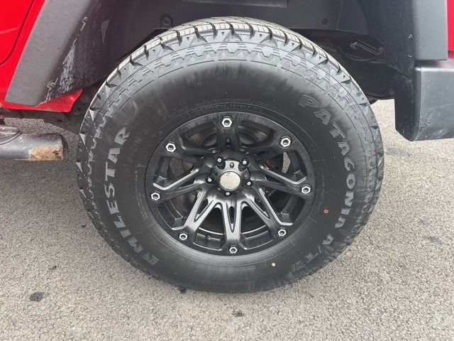 Used 2017 Jeep Wrangler Unlimited Sport w/ Connectivity Group image 33