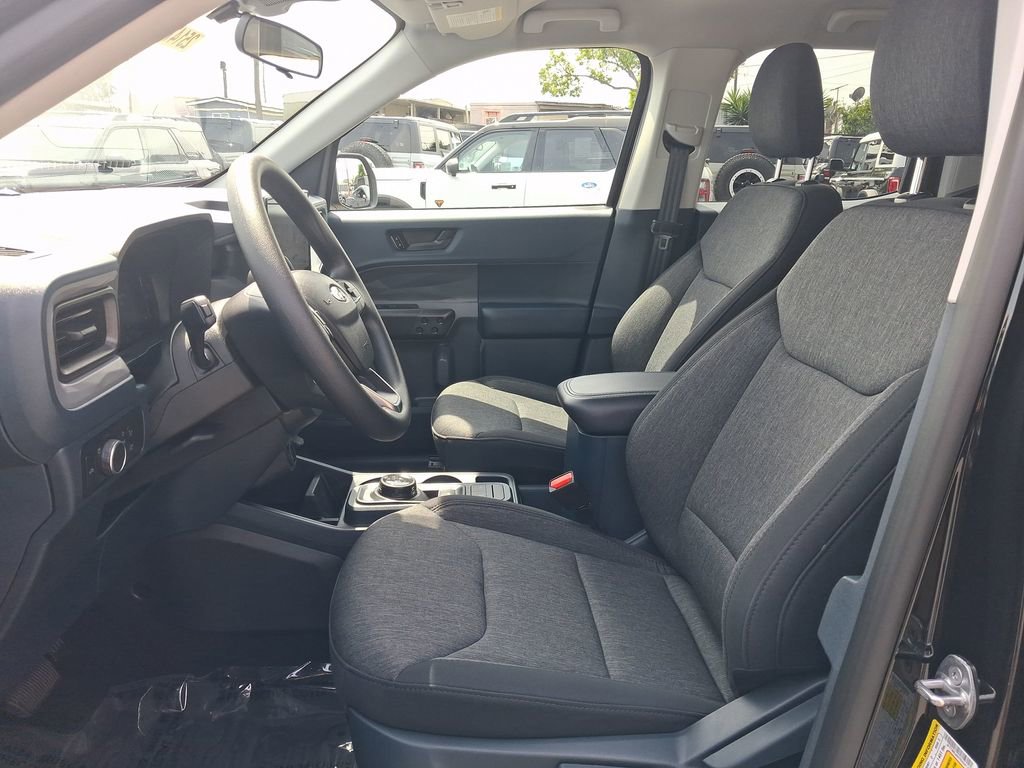 Used 2026 Ford Maverick XLT w/ Black Appearance Package image 4