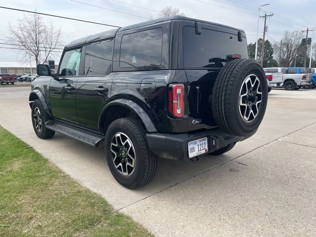 Used 2025 Ford Bronco Outer Banks AWD/4WD image 2