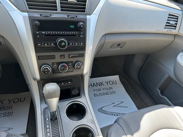 Used 2011 Chevrolet Traverse LS image 16