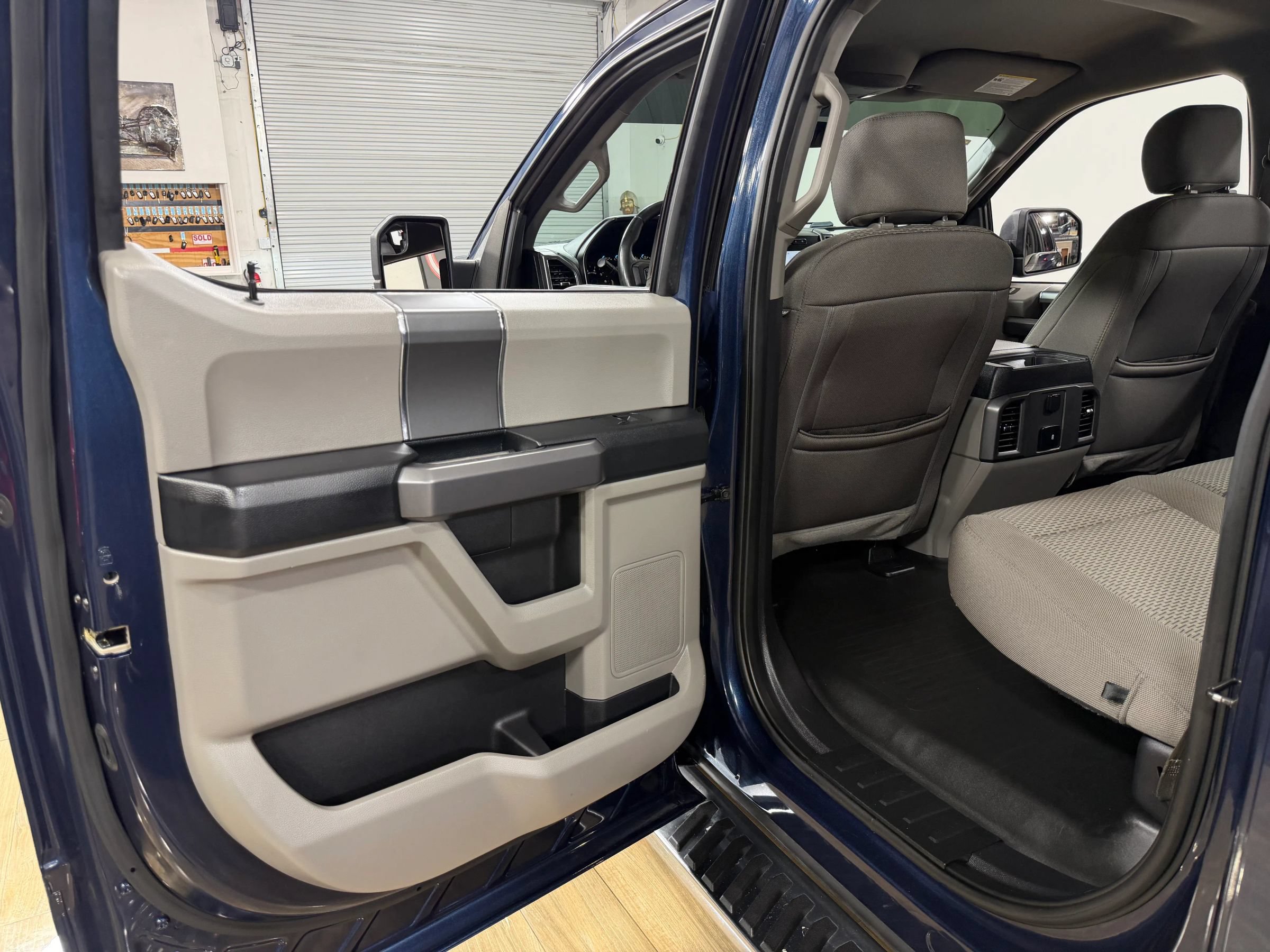 Used 2019 Ford F150 XLT w/ Equipment Group 301A Mid AWD/4WD image 16