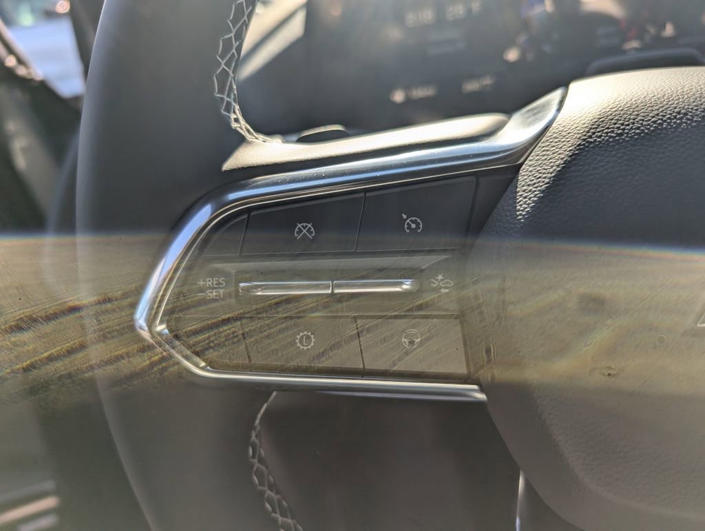 New 2026 Chevrolet Traverse High Country w/ LPO, Floor Liner Package image 18