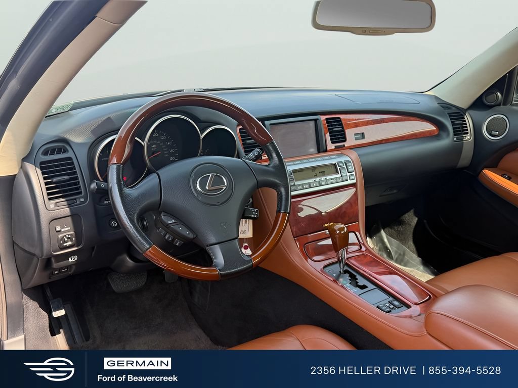 Used 2005 Lexus SC 430 Convertible RWD image 13