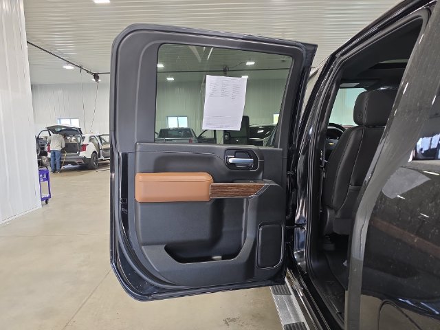 Used 2021 Chevrolet Silverado 3500 High Country w/ Z71 Off-Road Package AWD/4WD image 26