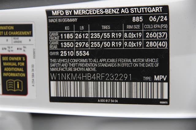 Used 2024 Mercedes-Benz GLC 300 4MATIC image 22