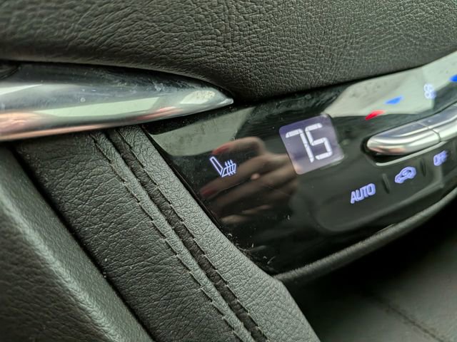 Certified 2023 Cadillac XT5 Premium Luxury image 9