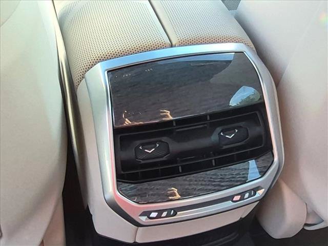 Certified 2023 BMW 760i xDrive w/ Parking Assistance Package AWD/4WD image 15