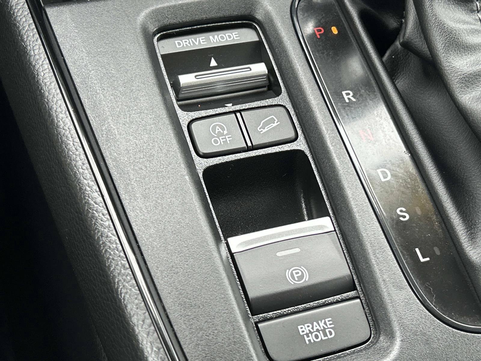 Used 2025 Honda CR-V LX image 25