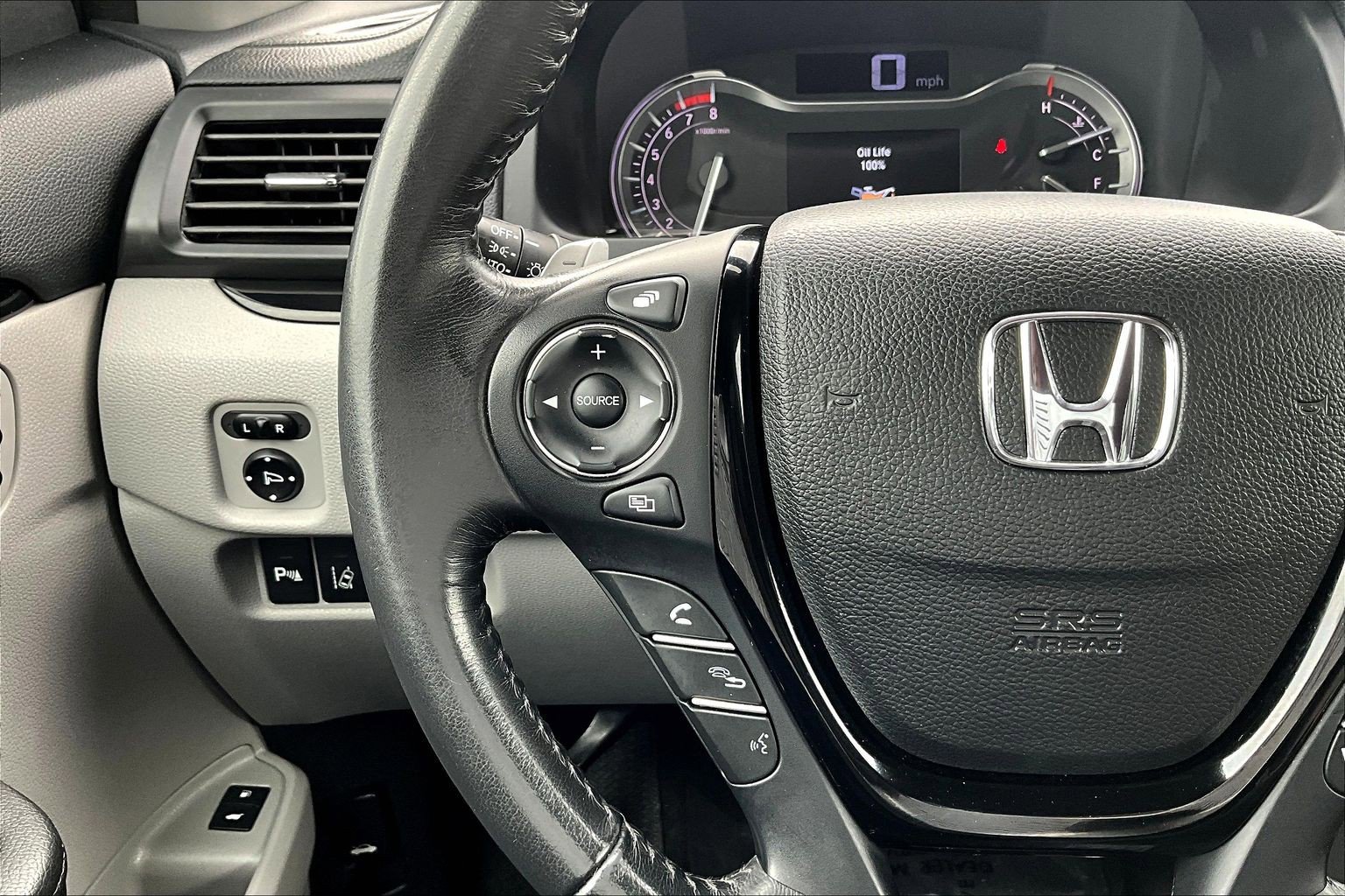 Used 2017 Honda Pilot Touring image 20