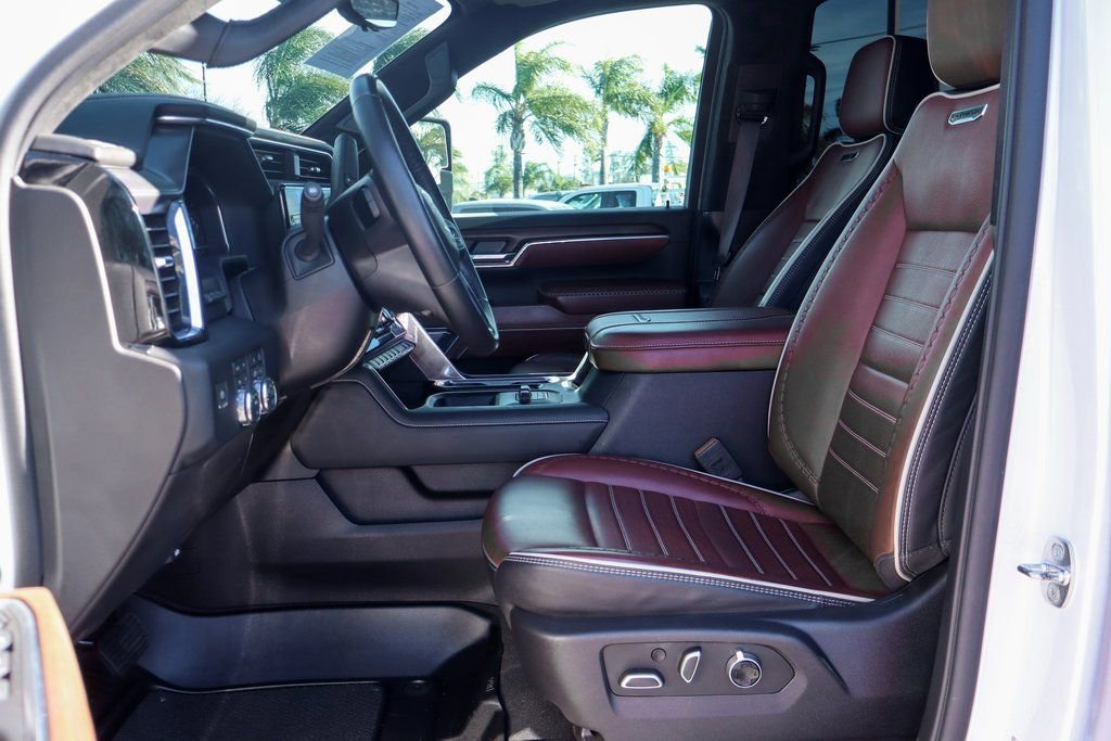 Used 2024 GMC Sierra 2500 Denali Ultimate image 20
