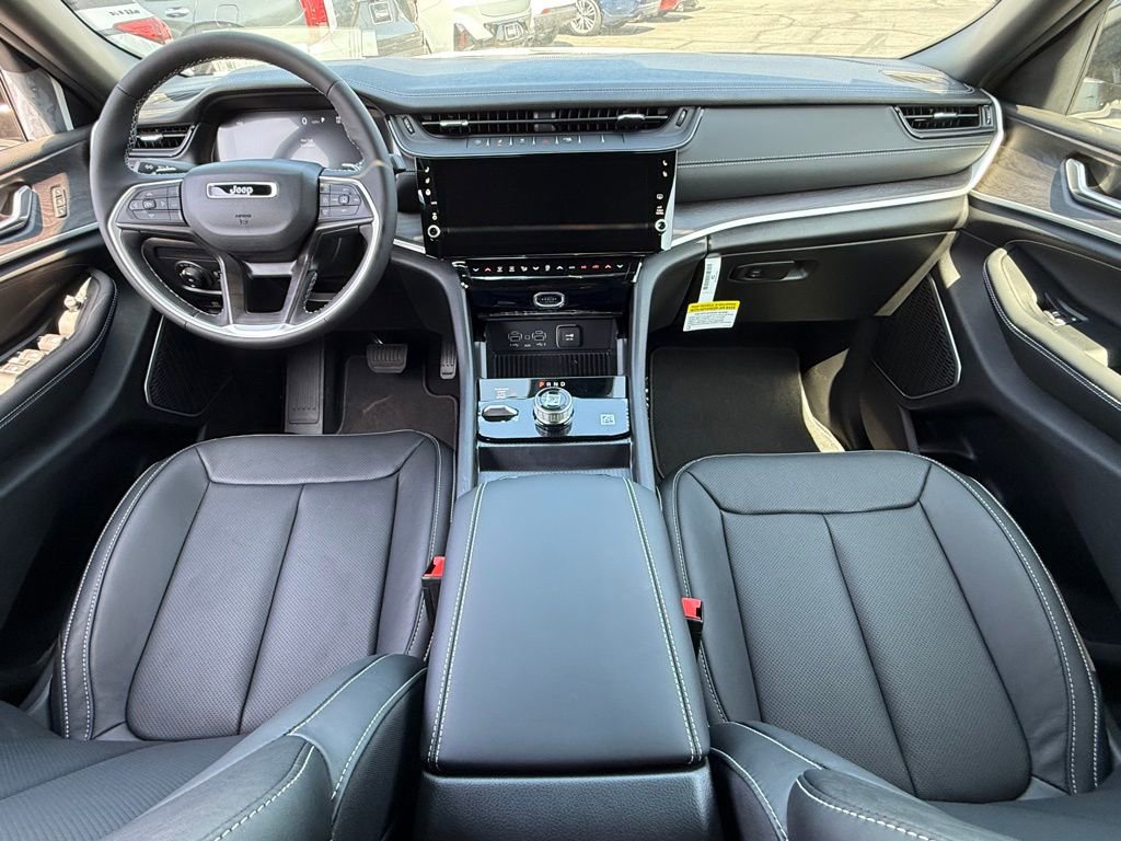 New 2026 Jeep Grand Cherokee Limited Reserve image 30