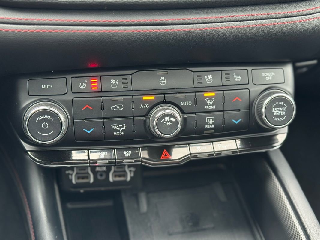 Used 2024 Dodge Durango R/T image 19
