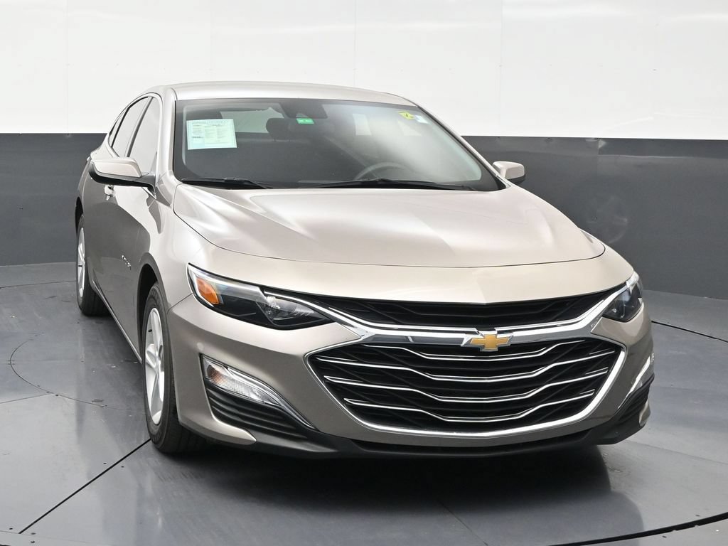Used 2025 Chevrolet Malibu LS FWD image 7