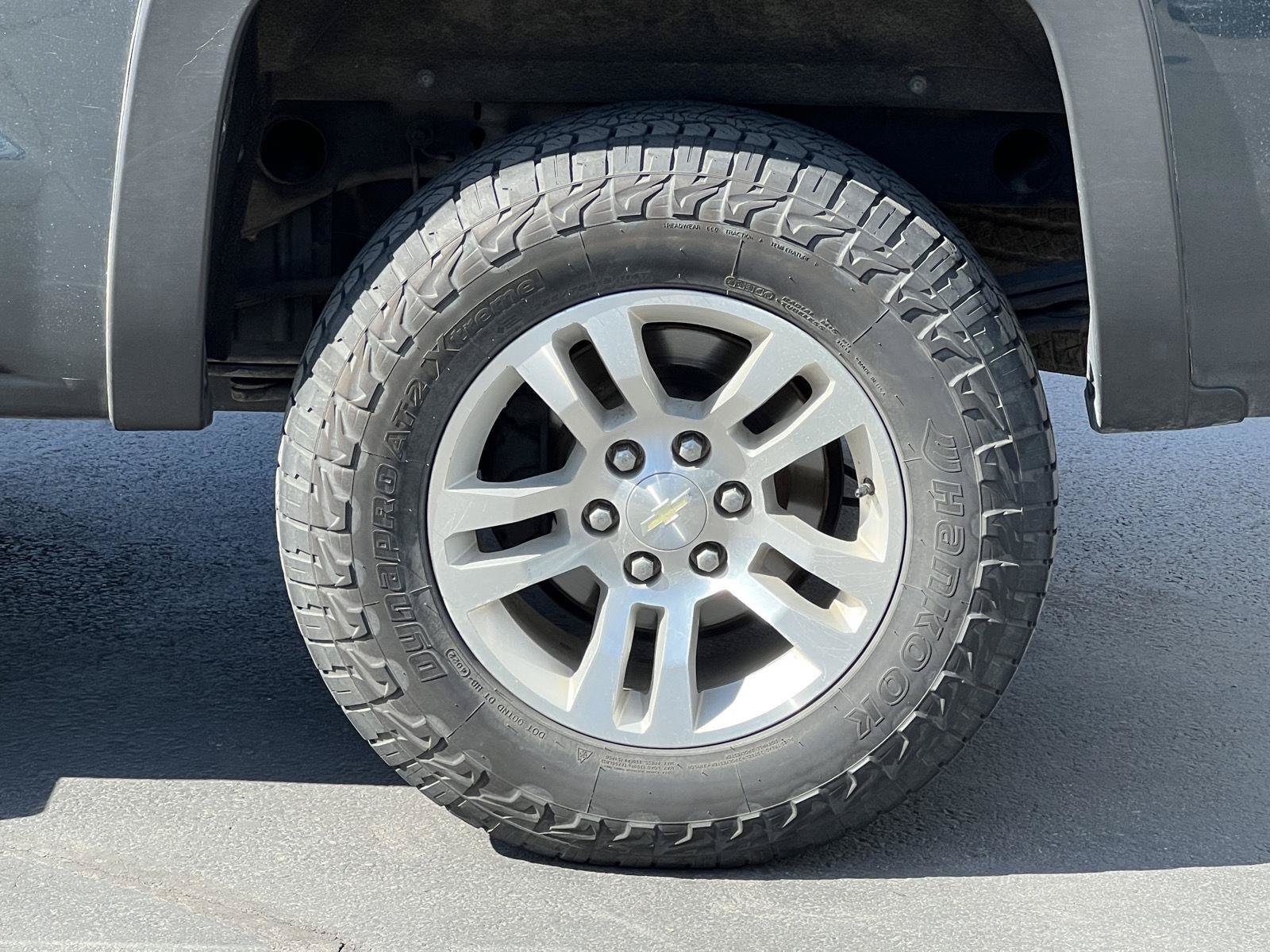 Used 2017 Chevrolet Silverado 1500 LTZ AWD/4WD image 14