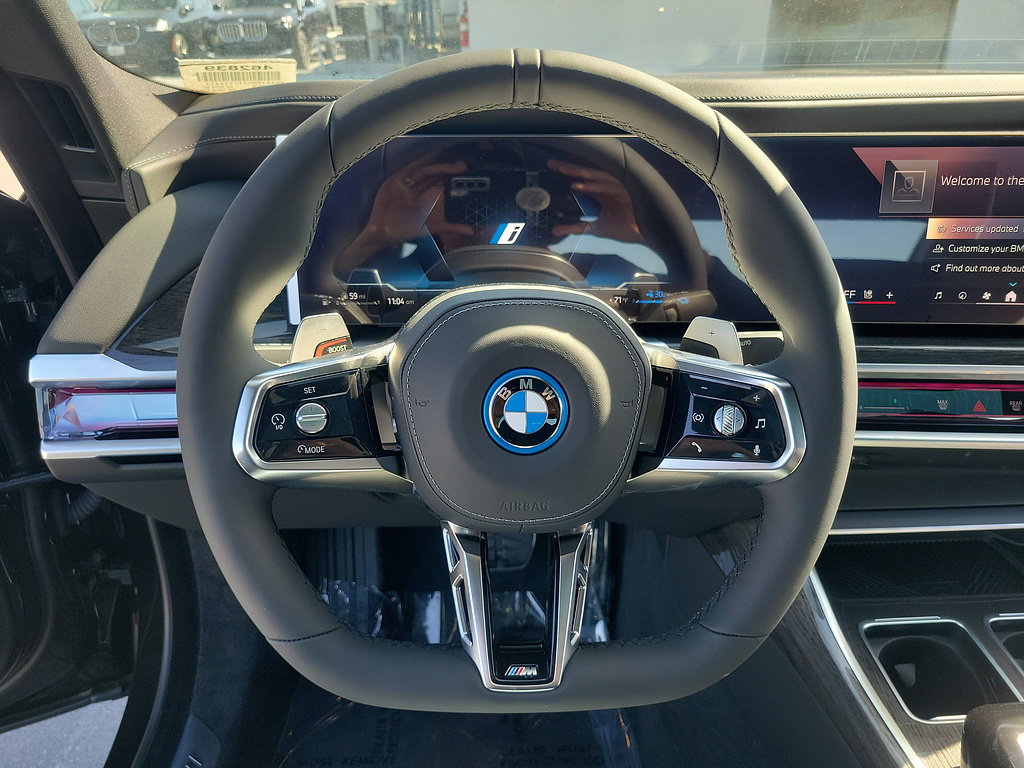 New 2026 BMW 750e xDrive AWD/4WD image 24