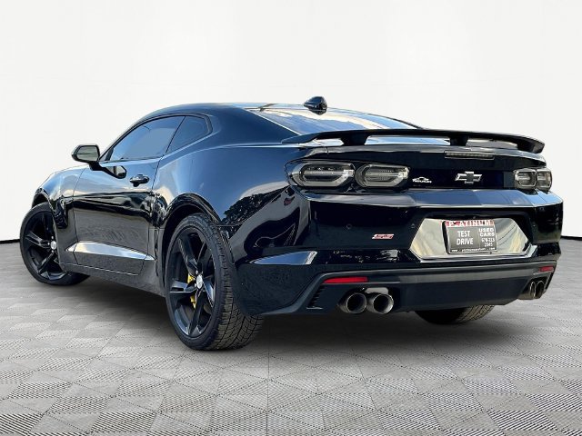 Used 2023 Chevrolet Camaro SS RWD image 7