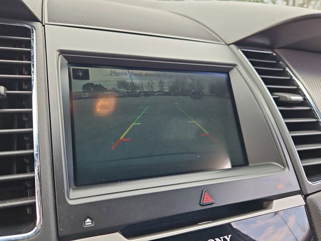 Used 2017 Ford Taurus SHO image 23