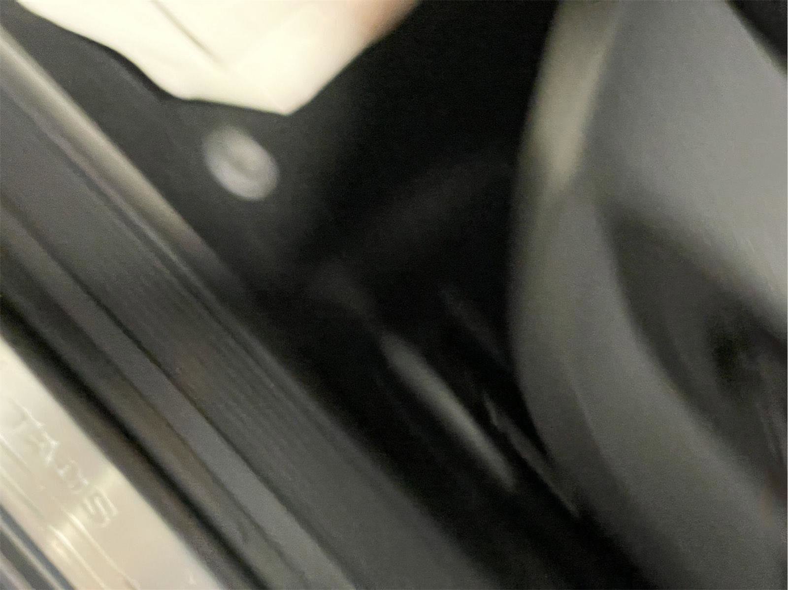 Used 2025 Volkswagen Taos SE image 23