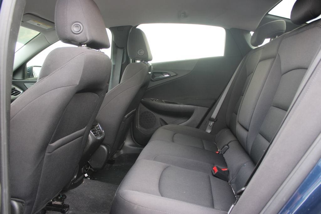 Used 2022 Chevrolet Malibu LT FWD image 18