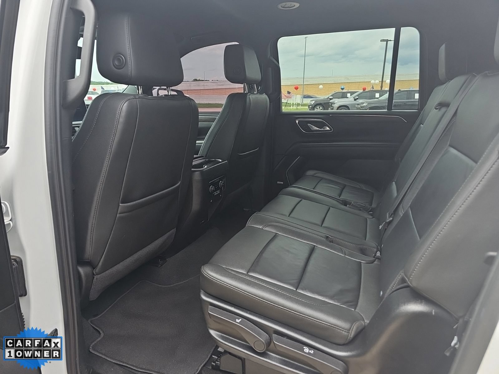 Used 2024 Chevrolet Suburban LT AWD/4WD image 33