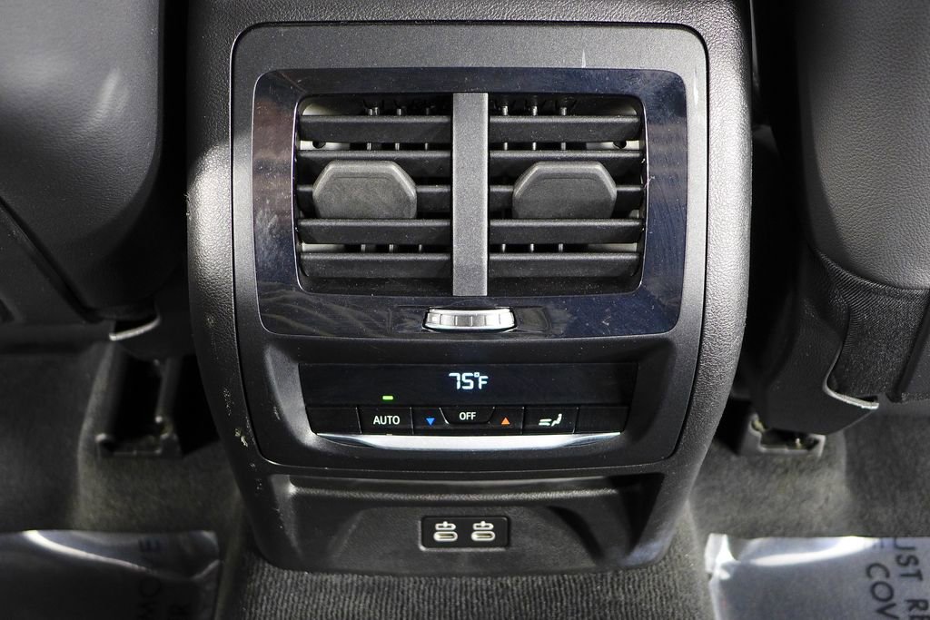 Certified 2022 BMW X3 sDrive30i w/ Premium Package 2 image 24