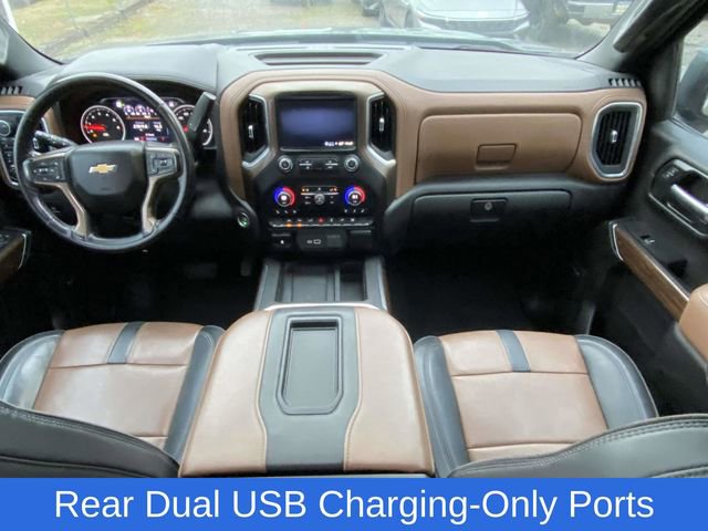 Used 2022 Chevrolet Silverado 1500 High Country w/ Technology Package image 11