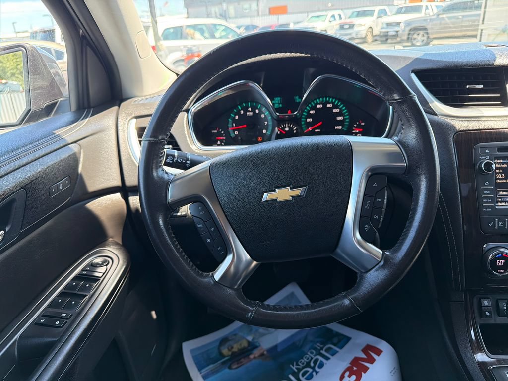 Used 2016 Chevrolet Traverse LTZ AWD/4WD image 14