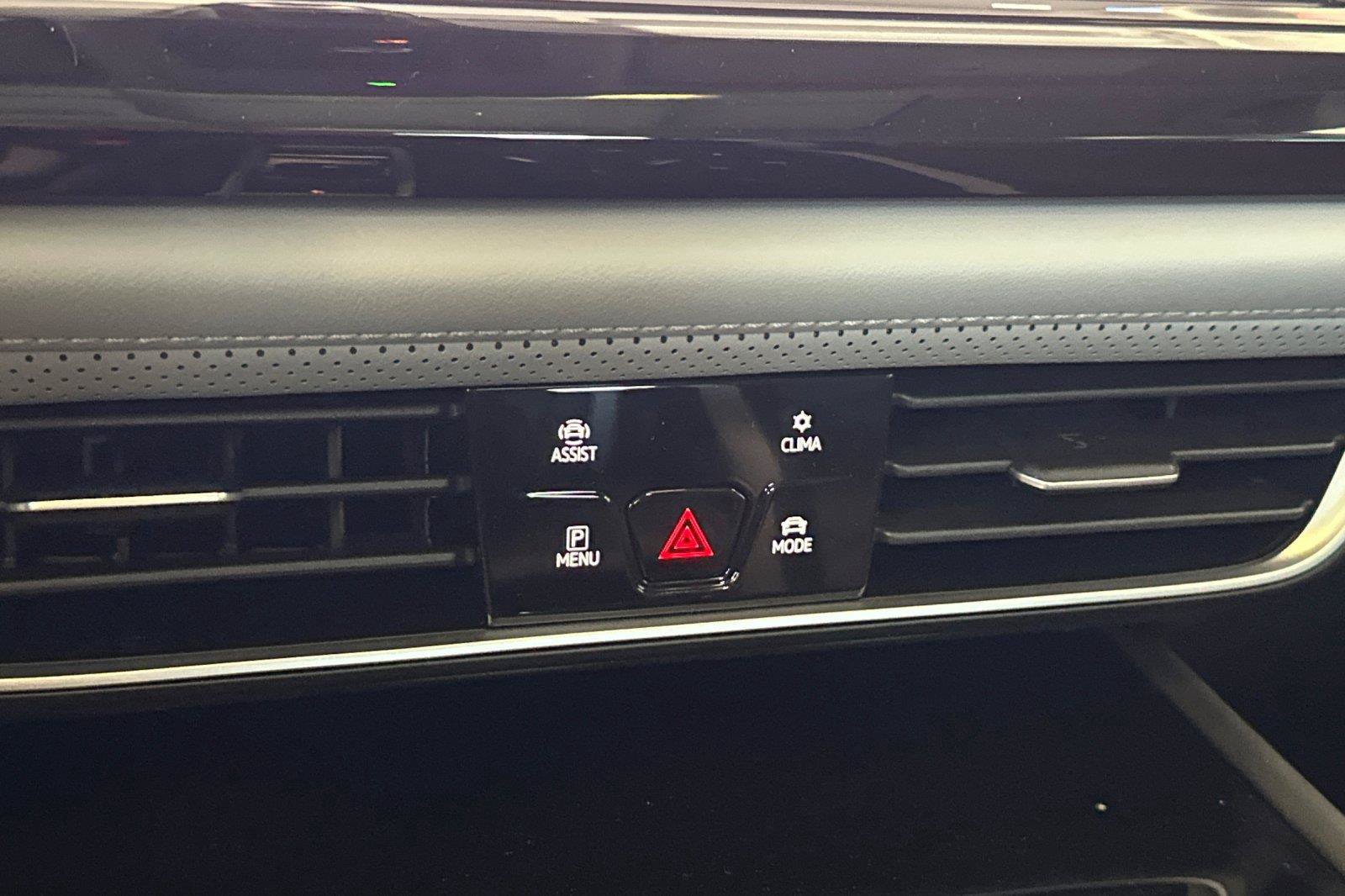 New 2026 Volkswagen Atlas Peak Edition AWD/4WD image 20