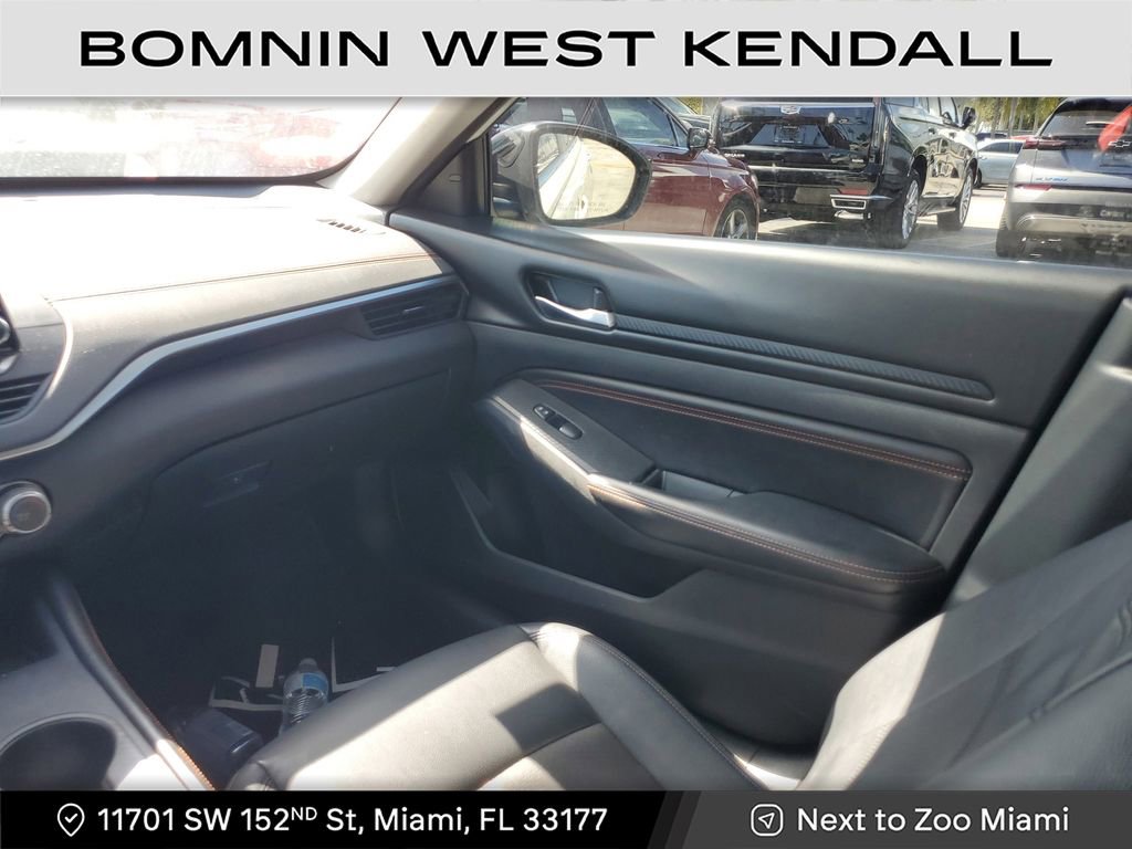 Used 2019 Nissan Altima 2.5 SR image 14