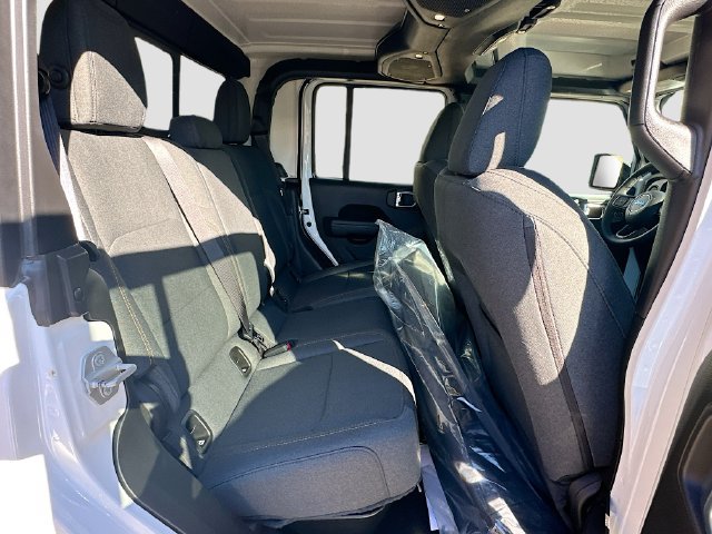 New 2026 Jeep Gladiator Sport AWD/4WD image 27