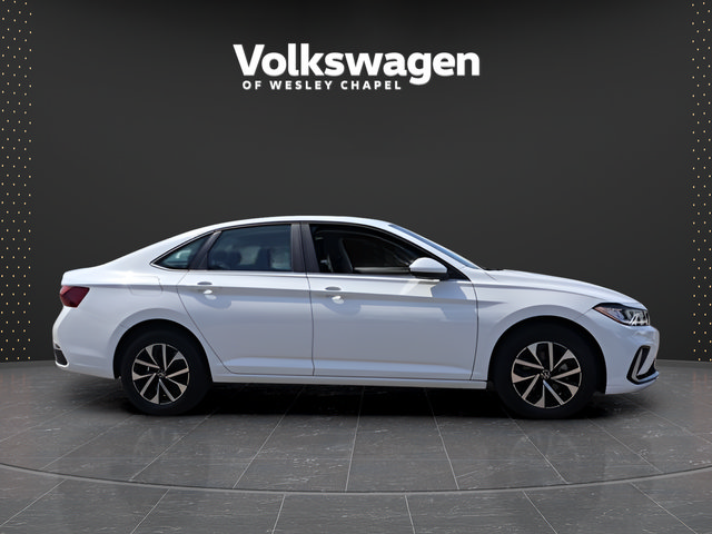 Certified 2025 Volkswagen Jetta S FWD image 8