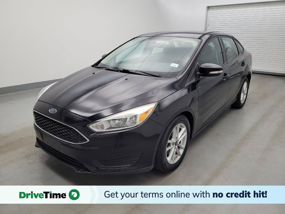 Used 2017 Ford Focus SE FWD image 1
