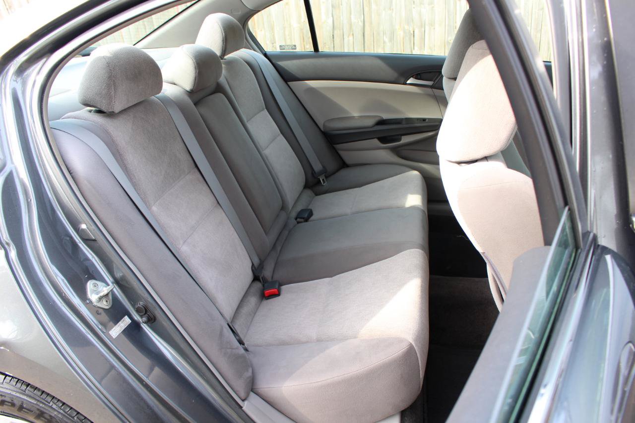 Used 2009 Honda Accord LX image 30