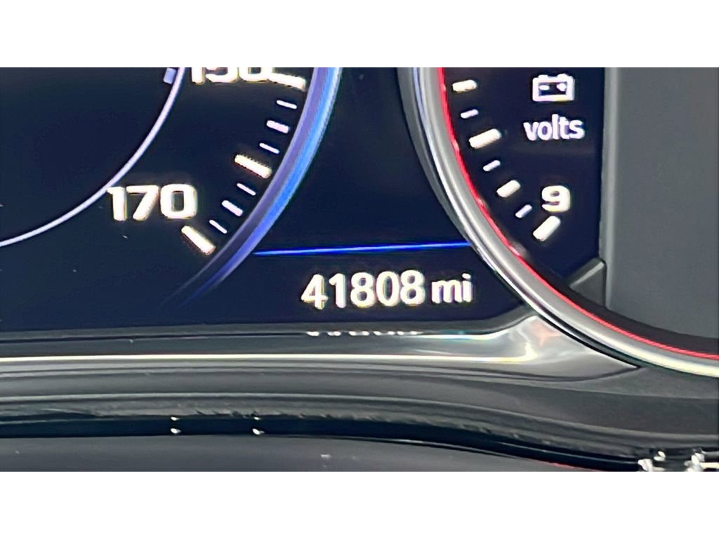 Certified 2023 Chevrolet Traverse Premier w/ Redline Edition image 16