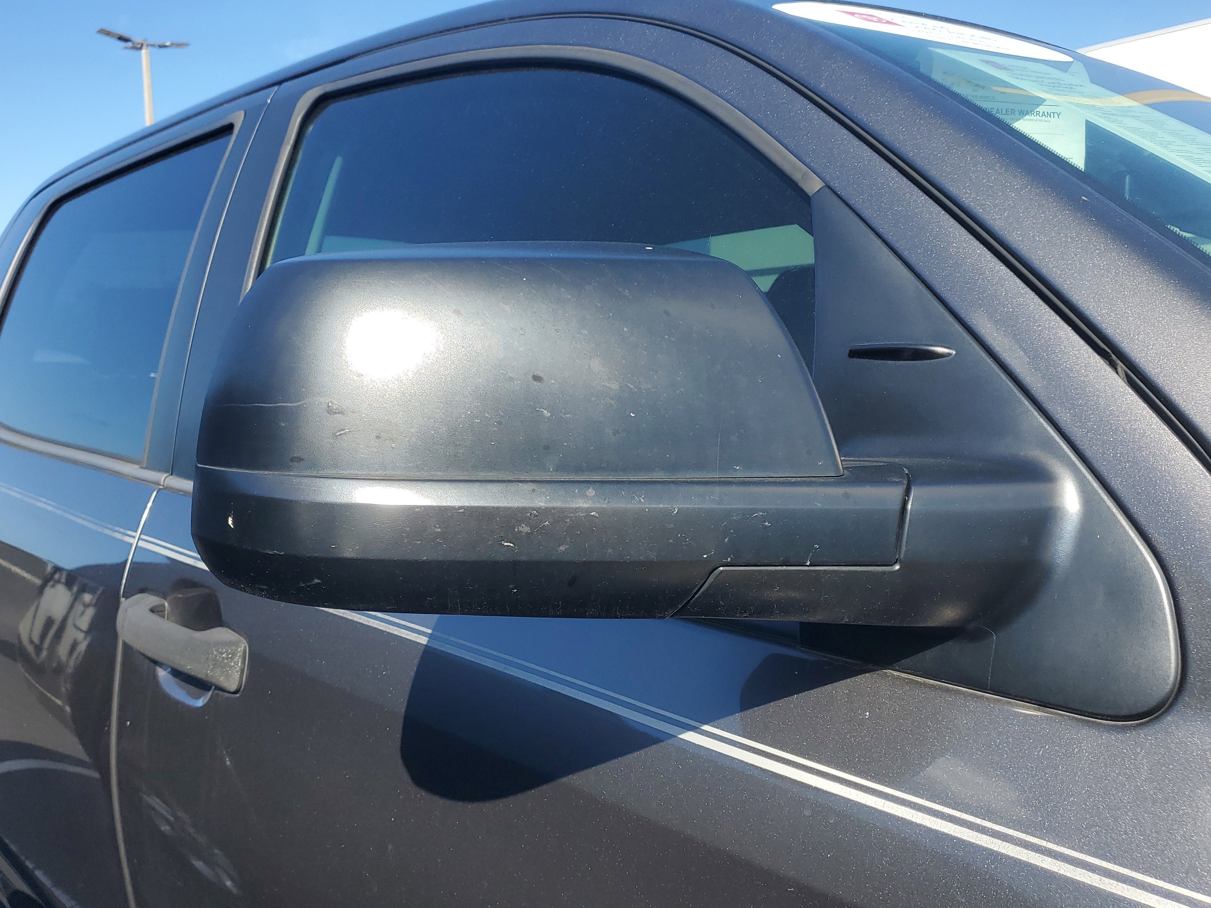 Used 2018 Toyota Tundra SR5 w/ SR5 Upgrade Package image 4