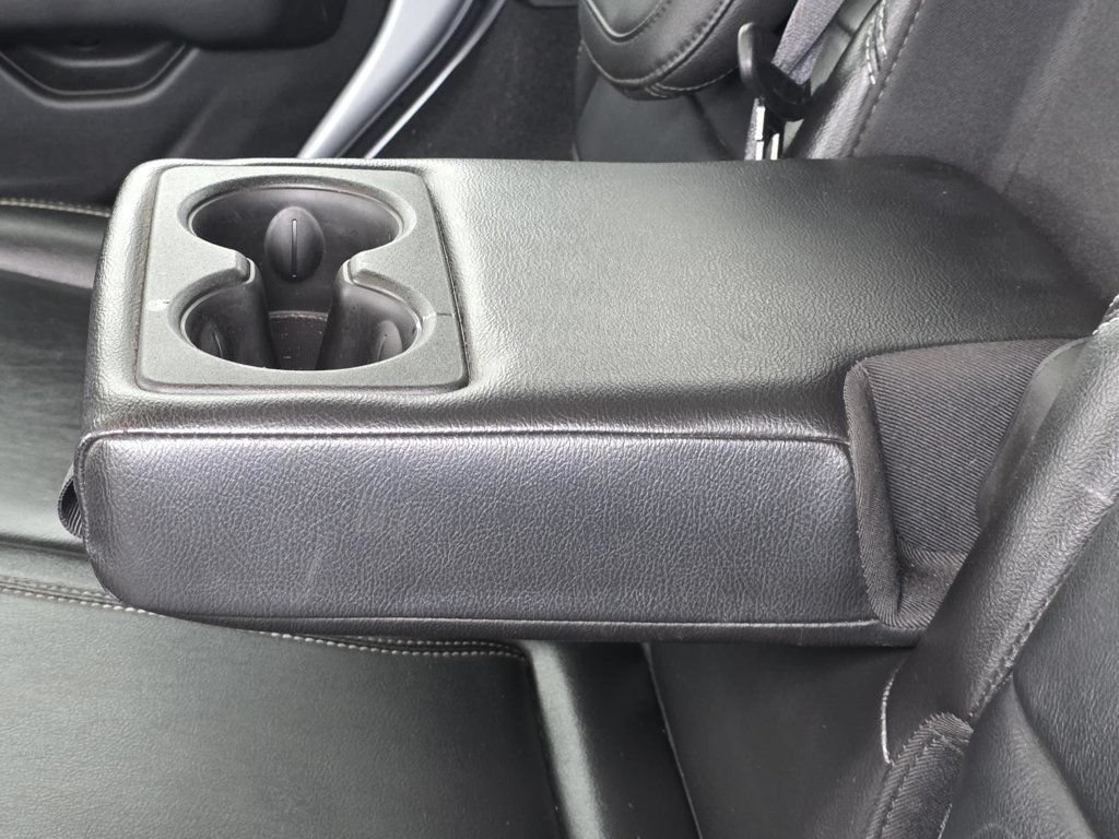 Used 2023 Jeep Wrangler Unlimited Sahara AWD/4WD image 9