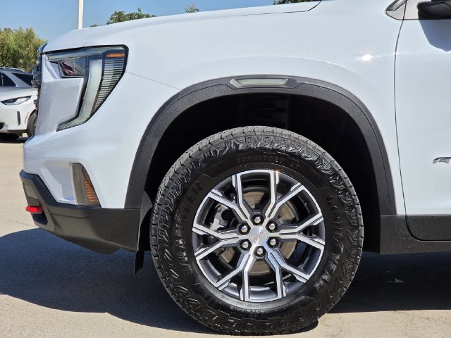 Used 2026 GMC Acadia AT4 w/ Luxury Package AWD/4WD image 7